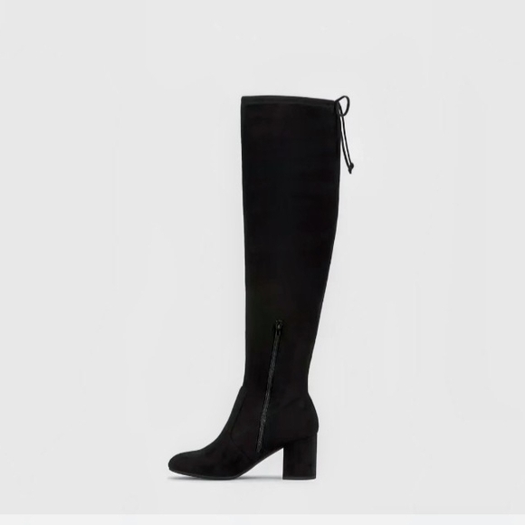 Kelly & Katie Shoes - NWT IN ORIGINAL BOX Kelly & Katie Black Over the Knee Boots